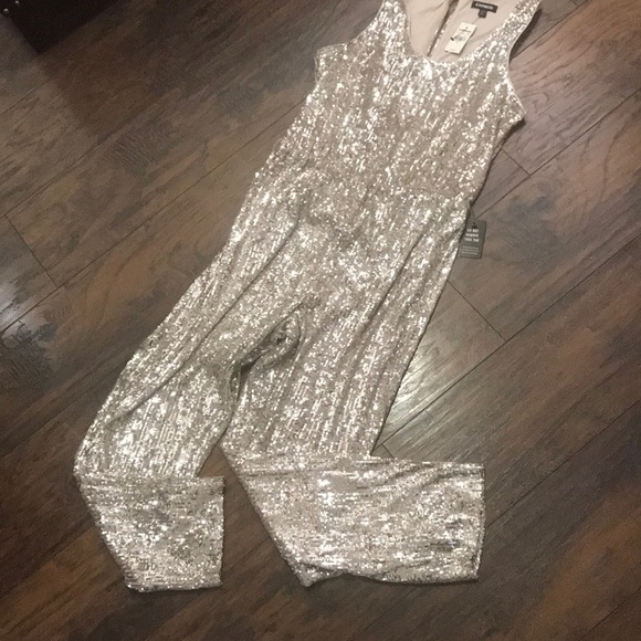 Express Jumpsuit - Picture 11 of 14